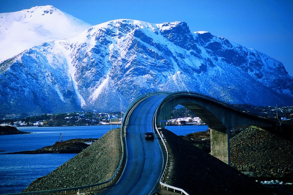 La route de l'océan Atlantique, la plus belle route du monde — Atlanterhavsveien