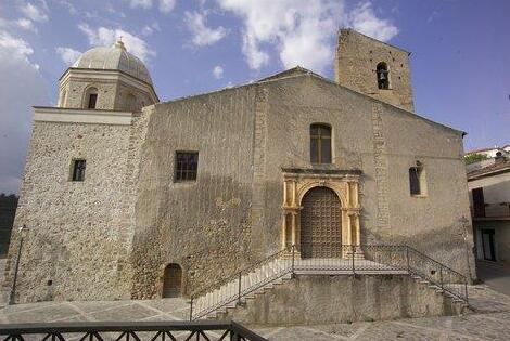 Castrovillari | Église de San Giuliano et musée d'art sacré - Castrovillari | Secret World Trip Planner