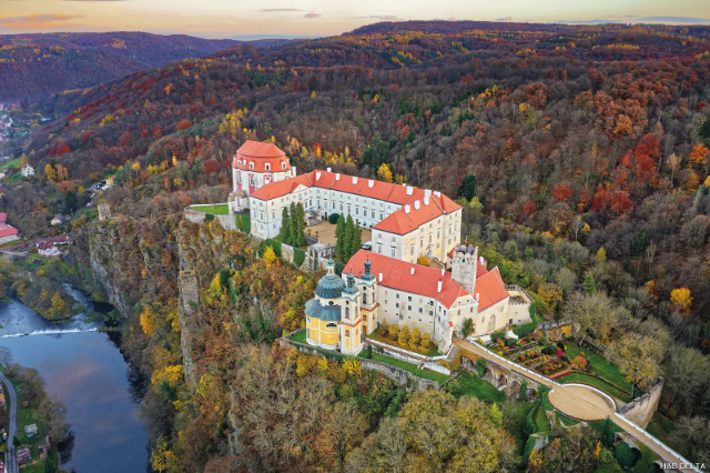 Das Schloss von Vranov nad Dyjí - Vranov nad Dyjí | Secret World Trip Planner