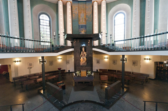 St. Hedwig's Cathedral - Berlin | Secret World Trip Planner