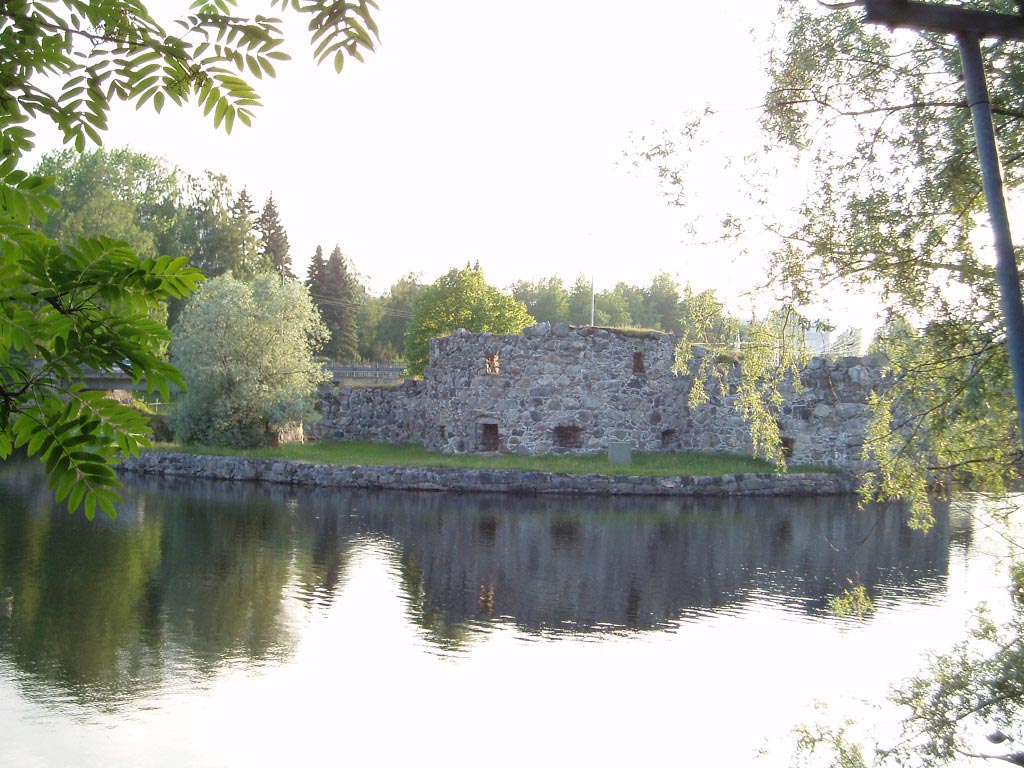 Finlande : Château de Kajaani - Kajaani | Secret World Trip Planner