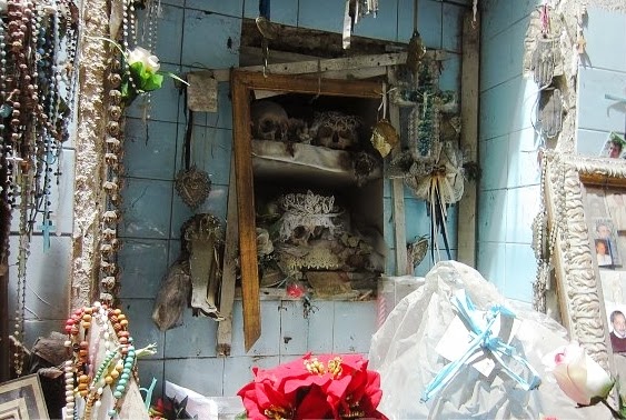 Igreja de Santa Maria delle Anime del Purgatorio no Arco - Napoli | Secret World Trip Planner