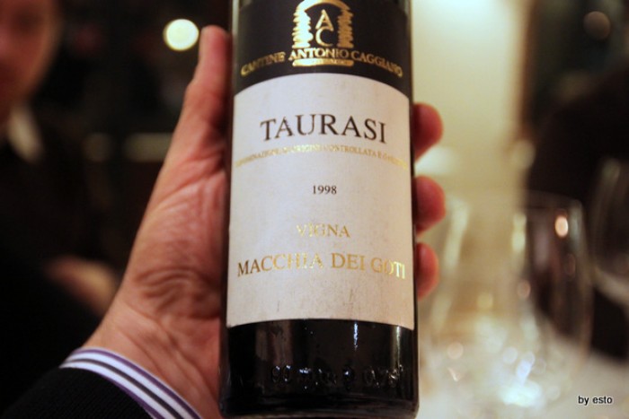ทอราซี - Taurasi | Secret World Trip Planner
