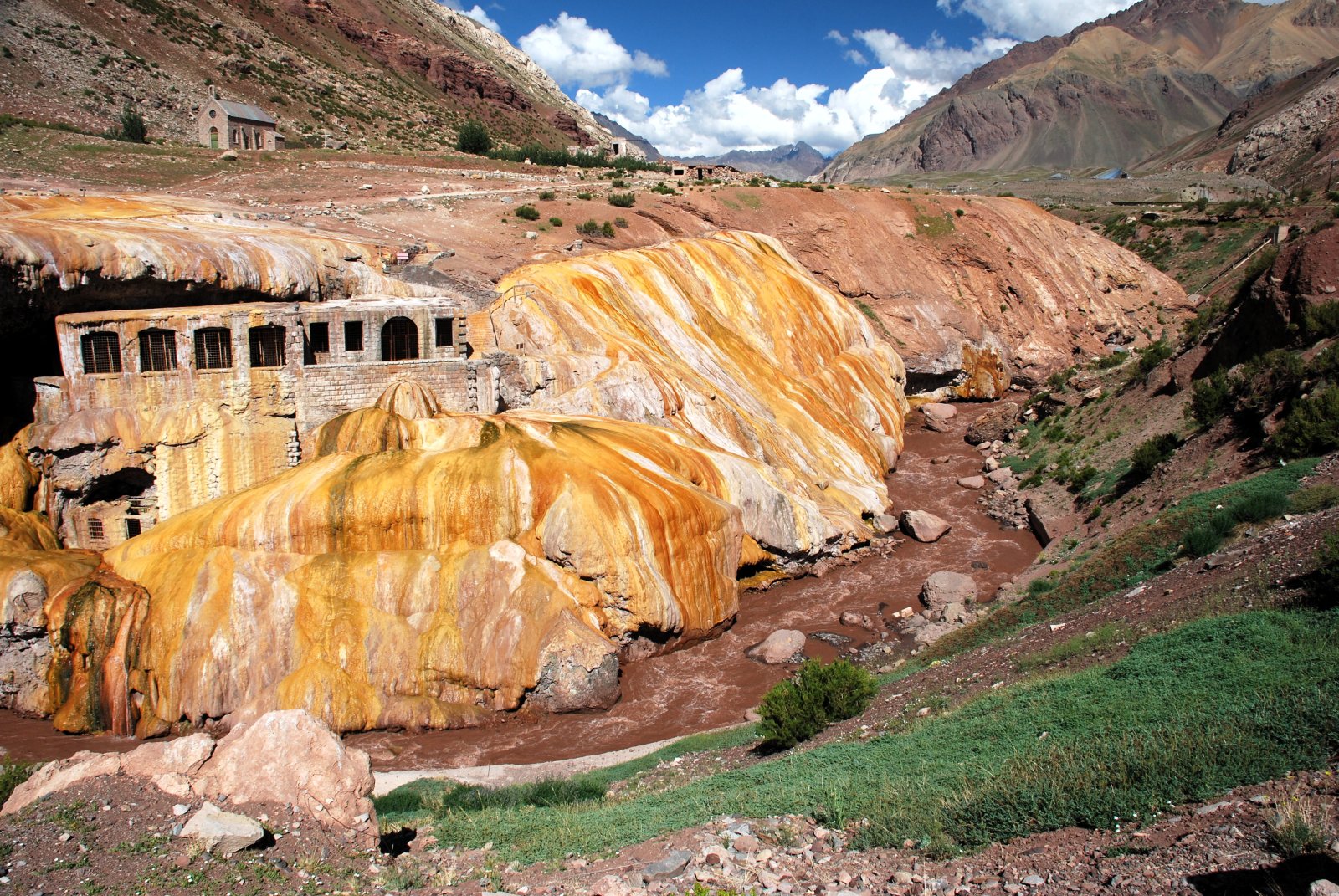 Puente del Inca is one of natural wonders in Argentina - Puente del Inca | Secret World Trip Planner