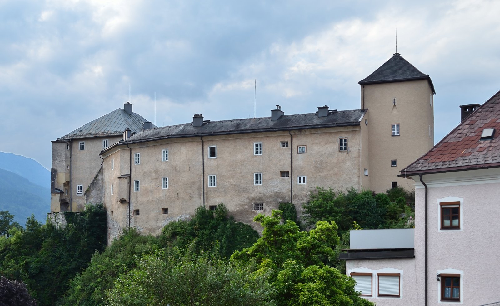 Château de Golling - Golling an der Salzach | Secret World Trip Planner