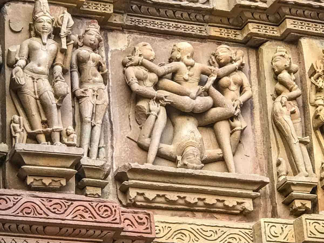 Il sensuale e il sacro: esplorare i templi di Khajuraho, India - Khajuraho | Secret World Trip Planner