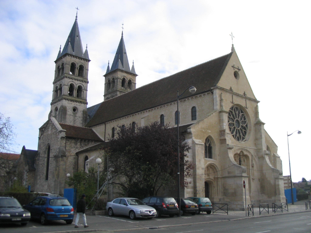 La cathédrale Notre-Dame de Melun - Melun | Secret World Trip Planner