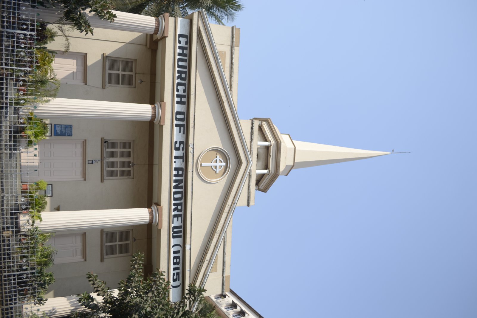 The church of St. Andrew: Christianity in Bombay (Mumbai) - Mumbai | Secret World Trip Planner