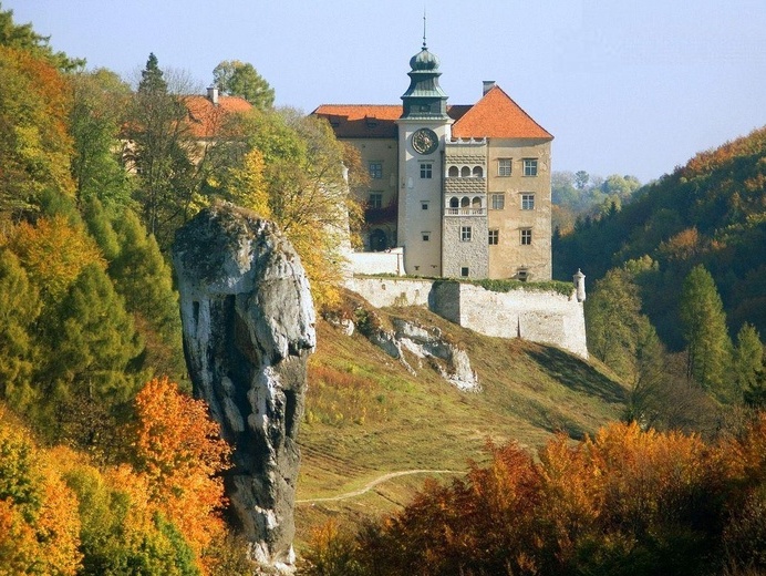 Pieskowa Skała - Su?oszowa | Secret World Trip Planner