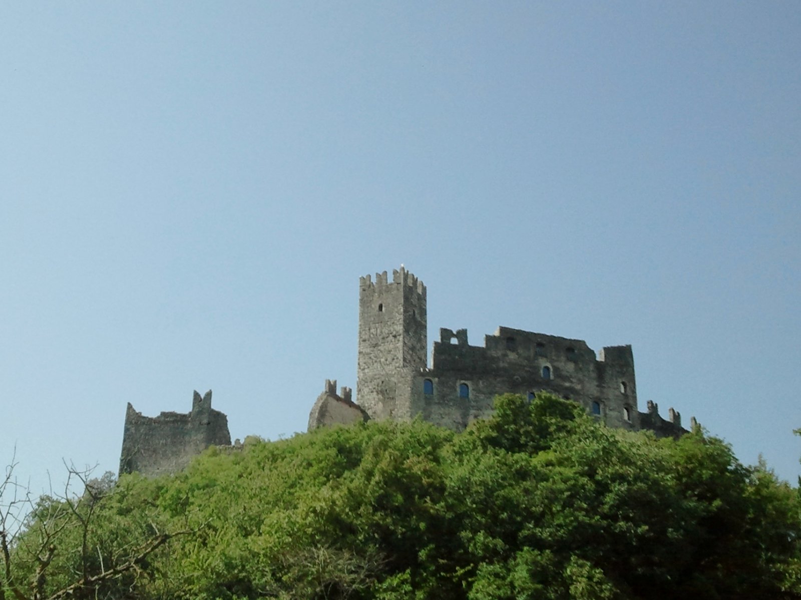 Le château de Drena - Drena | Secret World Trip Planner