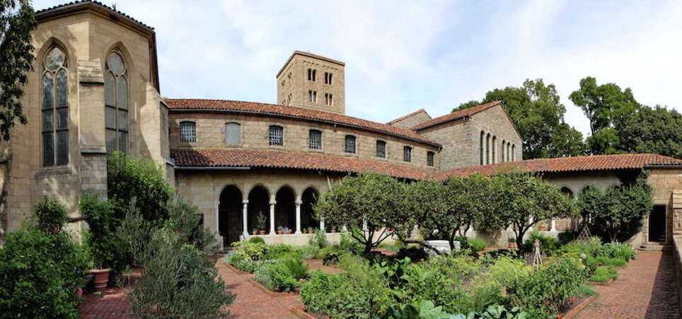 मैनहट्टन और Cloisters संग्रहालय और गार्डन - New York | Secret World Trip Planner
