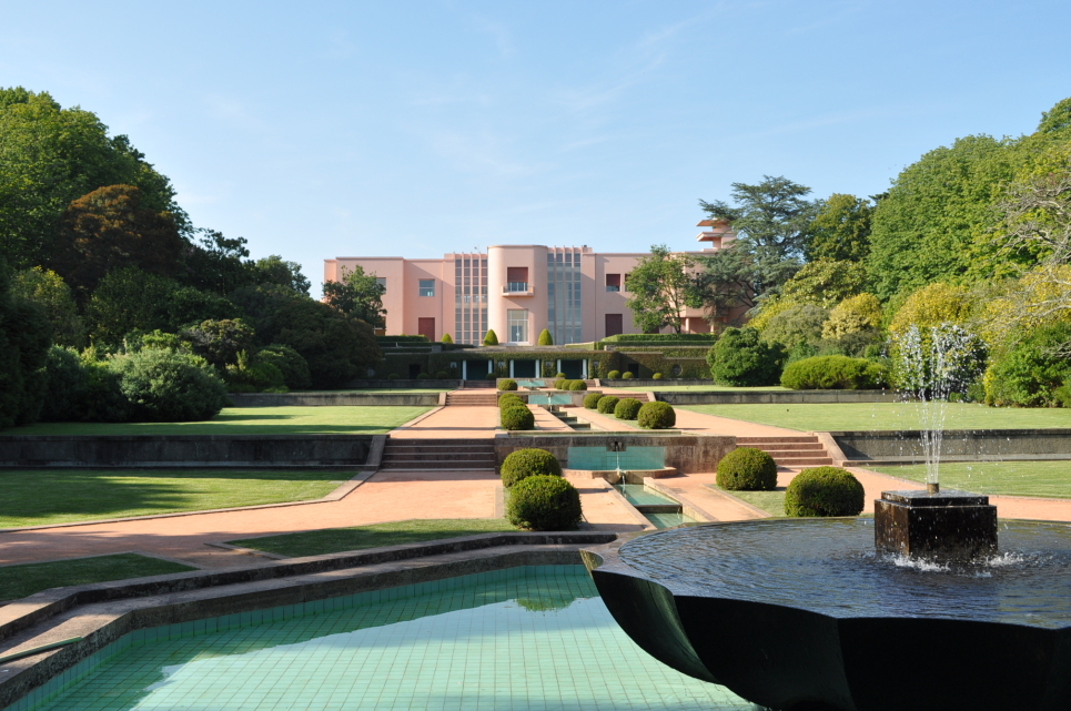 Порта: Casa de Serralves-гэта хупавы гатэль у стылі ар-дэко  - Porto | Secret World Trip Planner