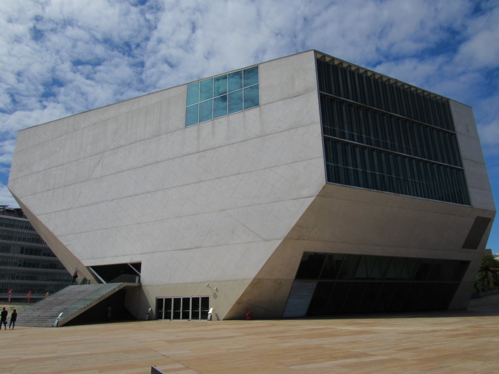 Парот: дом музыкі - Porto | Secret World Trip Planner