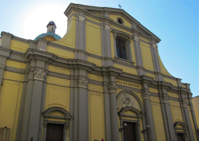 Basílica de Santa María de los Ángeles en Pizzofalcone - Napoli | Secret World Trip Planner