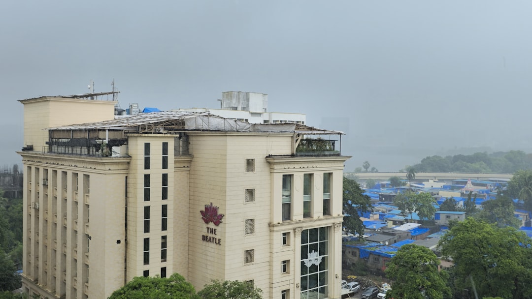 Powai Lake Where to forget the chaos of everyday life - Mumbai | Secret World Trip Planner