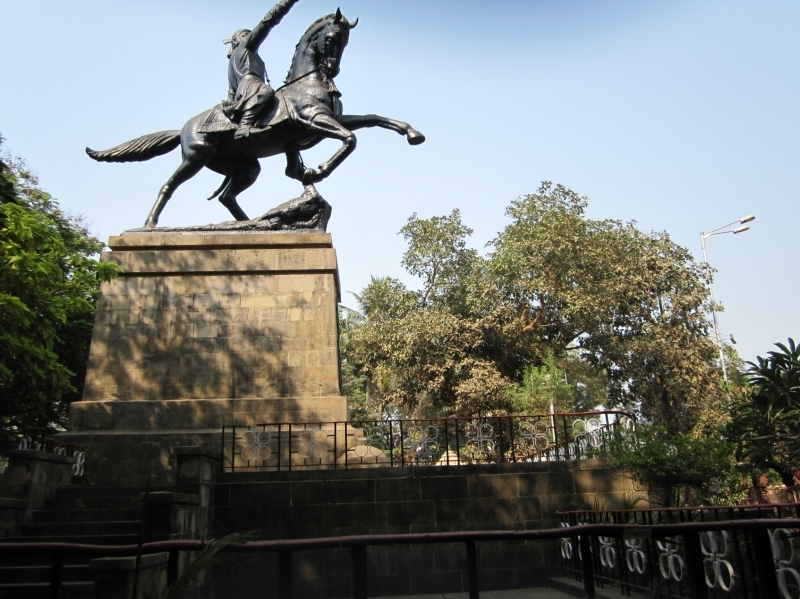 Shivaji Park is one of the largest parks in Mumbai — Mumbai