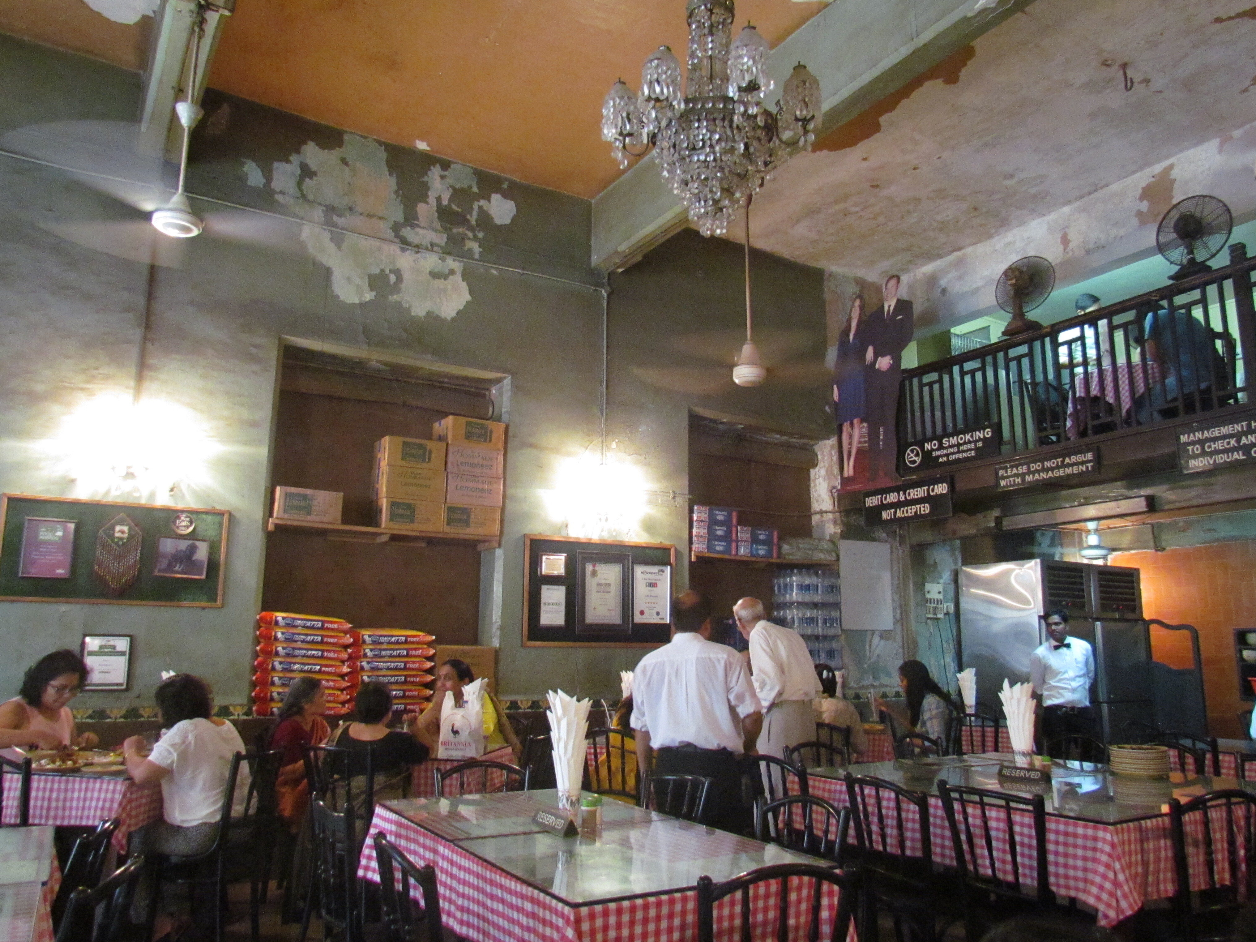 Mumbai | Britannia Restaurant and Parsi food — Mumbai