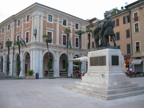 Salò - Salò BS | Secret World Trip Planner