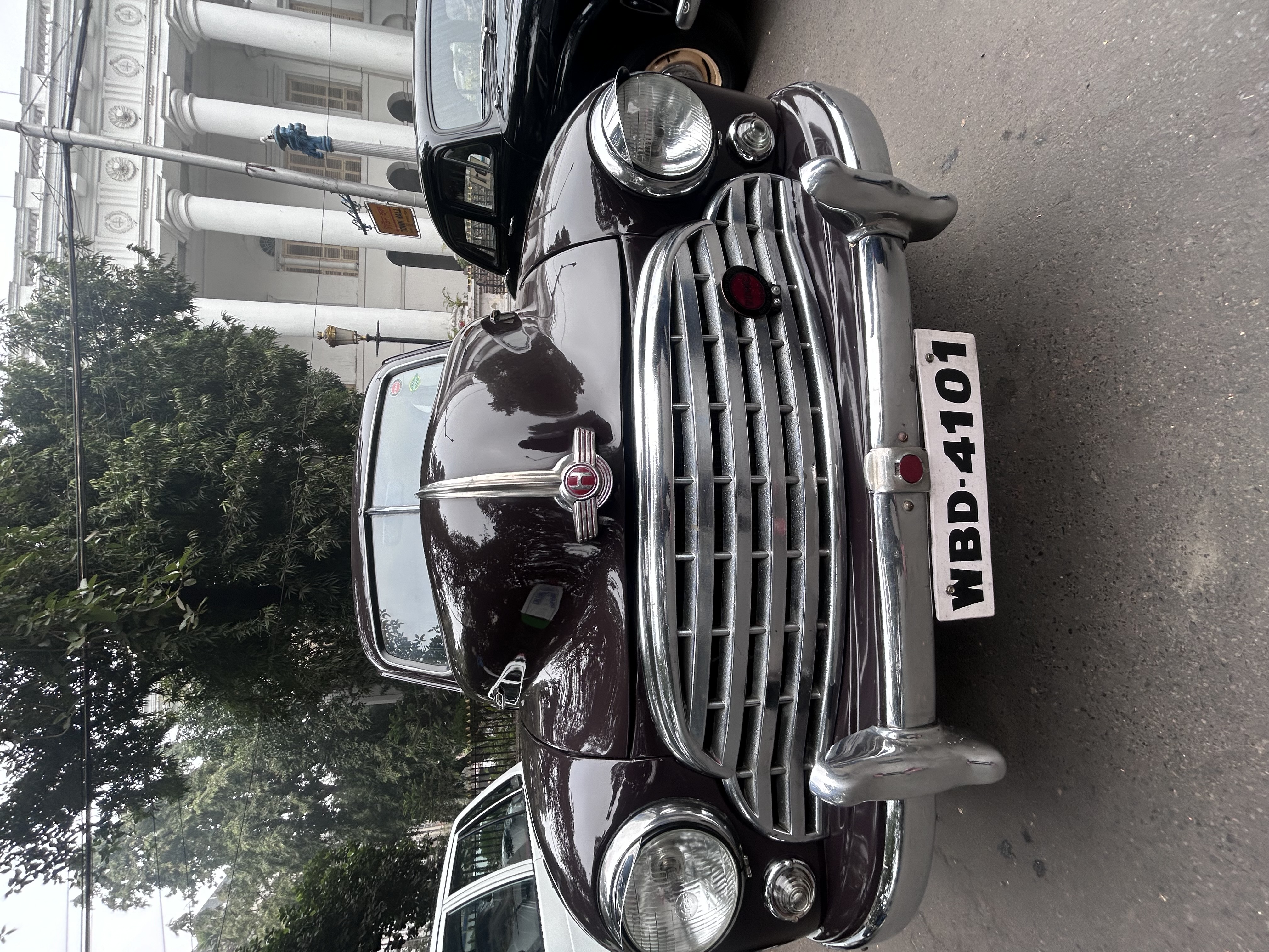 Calcutta High Court - den äldsta High Court i Indien. - Kolkata | Secret World Trip Planner