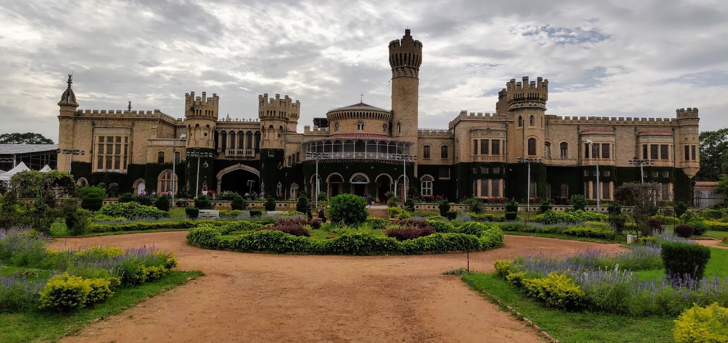 Palais de Bangalore - Bengaluru | Secret World Trip Planner