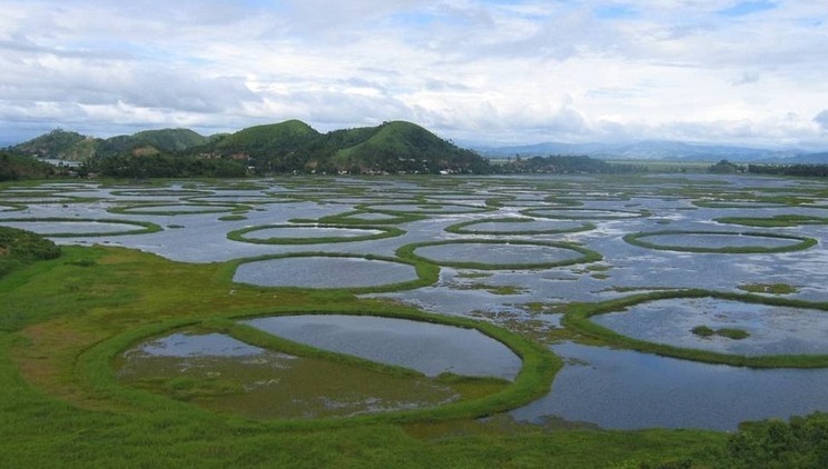 Loktak Lakeis, l'un des plus grands lacs du nord de l'Inde — Loktak Lake