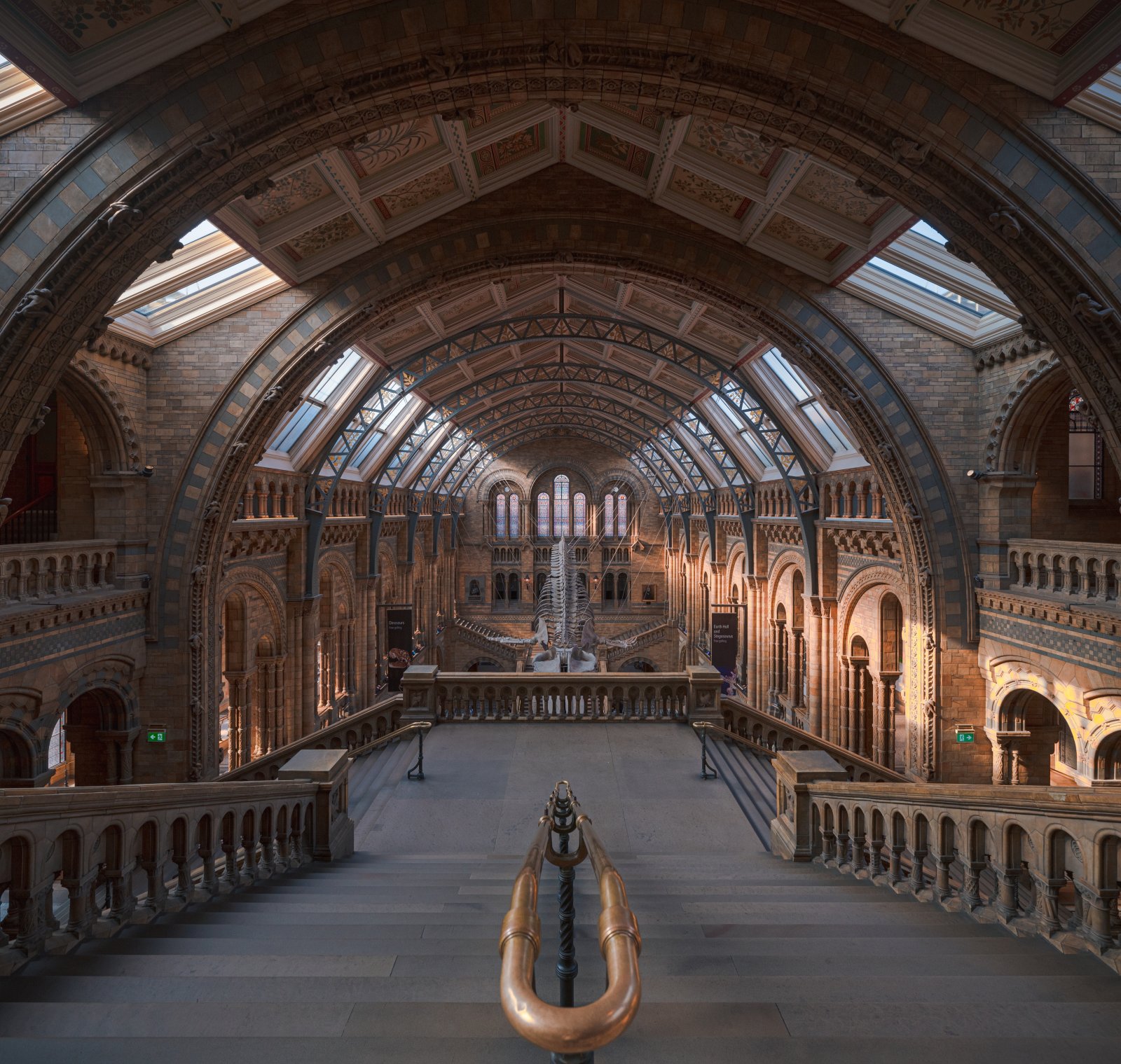 런던의 자연사 박물관 - Londra | Secret World Trip Planner