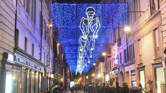 Artistaren argiak - Salerno SA | Secret World Trip Planner