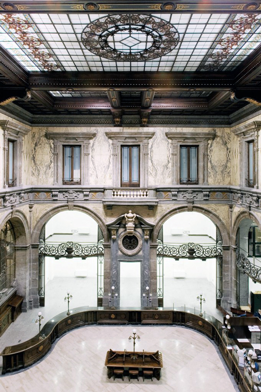 Palazzo Zevallos Stigliano आणि शेवटचा Caravaggio - Napoli | Secret World Trip Planner