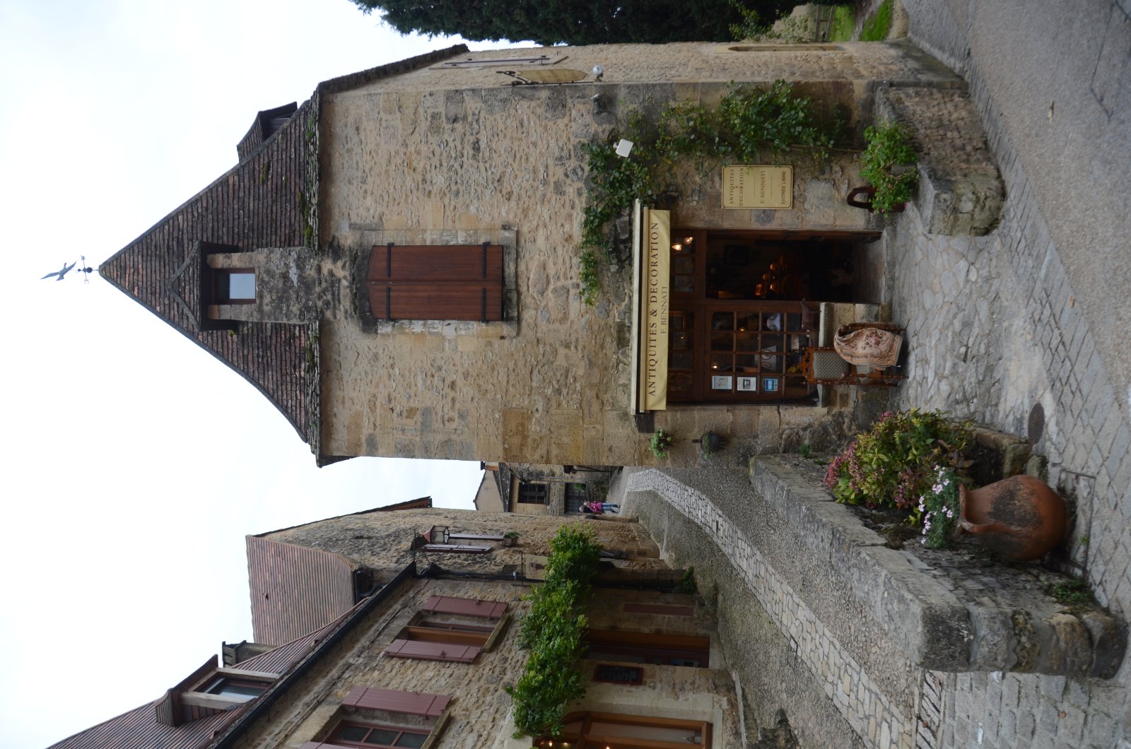 Beynac est l'un des plus beaux villages de France - Beynac-et-Cazenac | Secret World Trip Planner