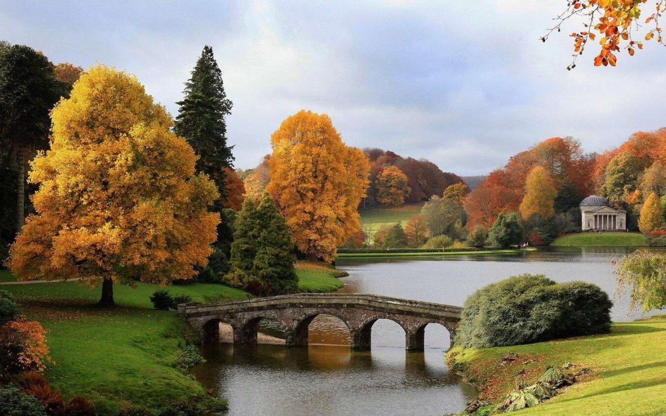 Stourhead, a magical, tranquil vision — Warminster