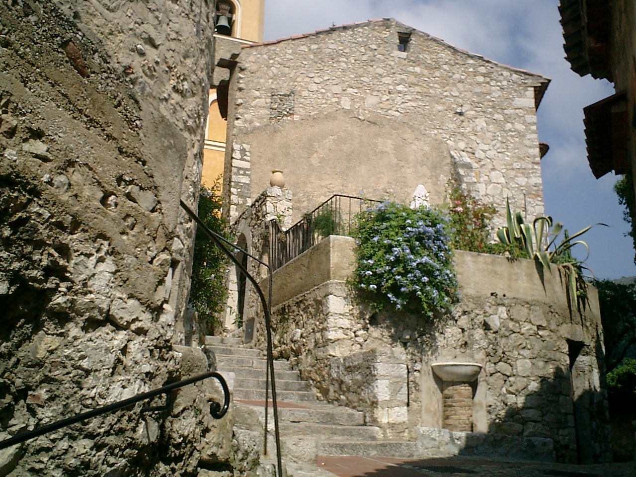Eze, és fascinant poble medieval de França - Eza | Secret World Trip Planner