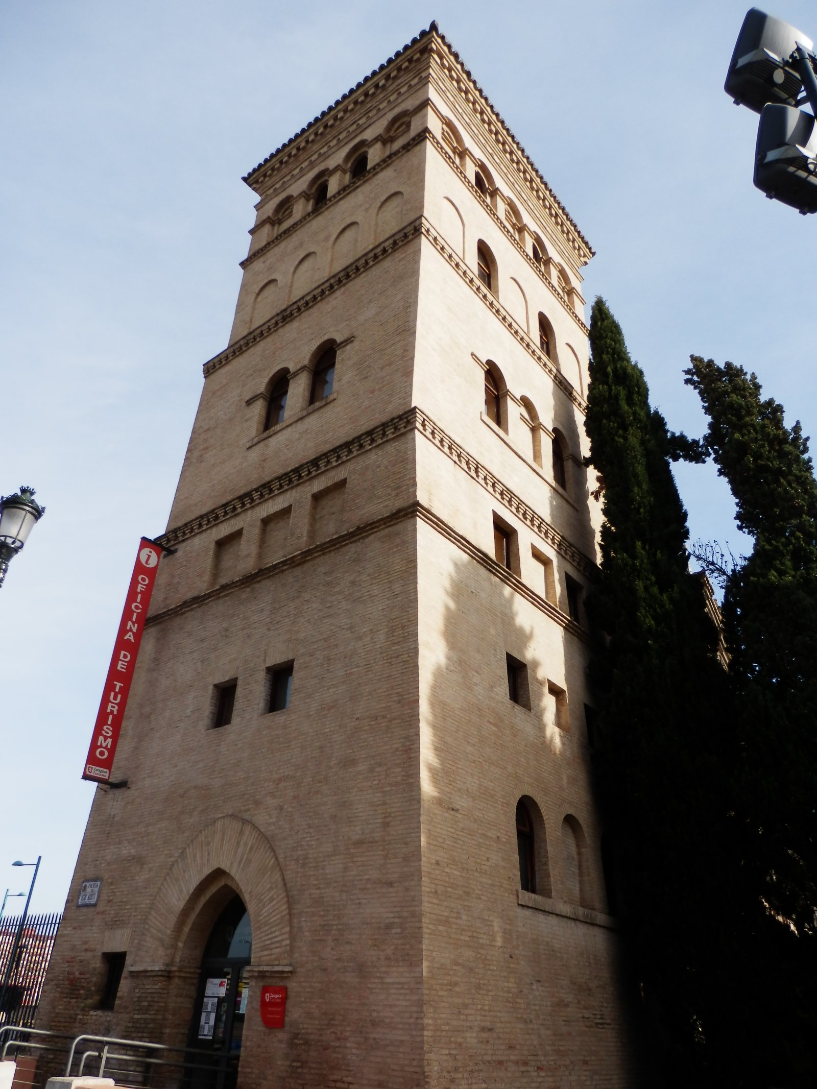 Torreon de La Zuda - Zaragoza | Secret World Trip Planner
