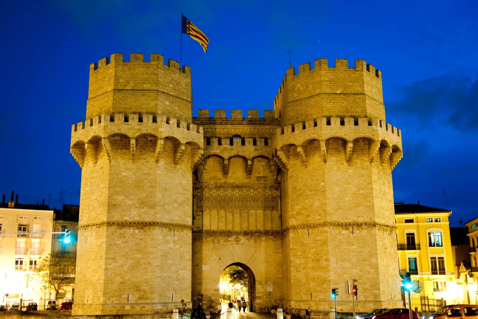 Serranos di Valencia Gate - València | Secret World Trip Planner