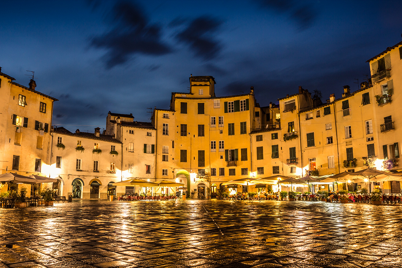 Lucca permata nang tembok - Lucca LU | Secret World Trip Planner