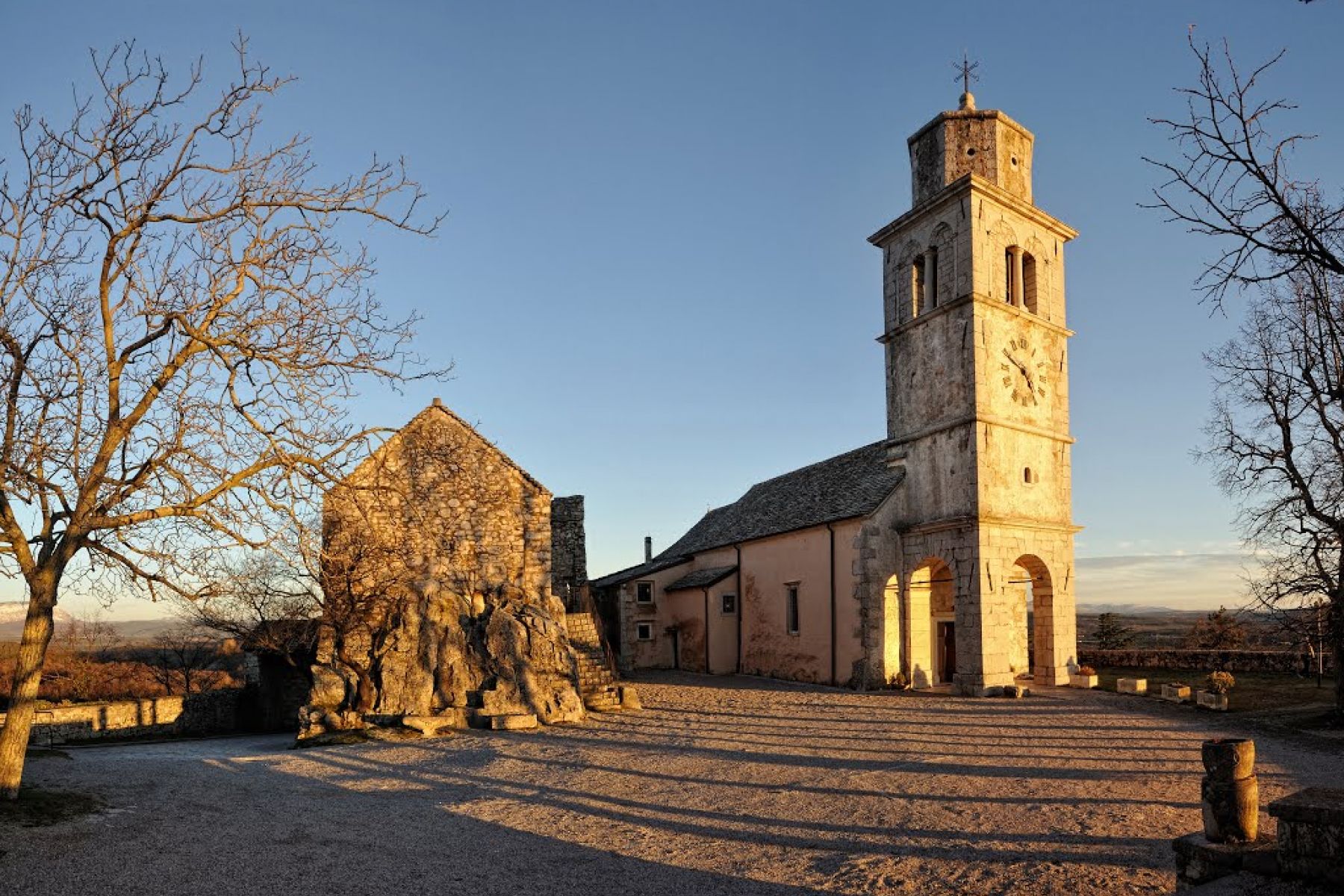 Sanctuary of Monrupino — Col