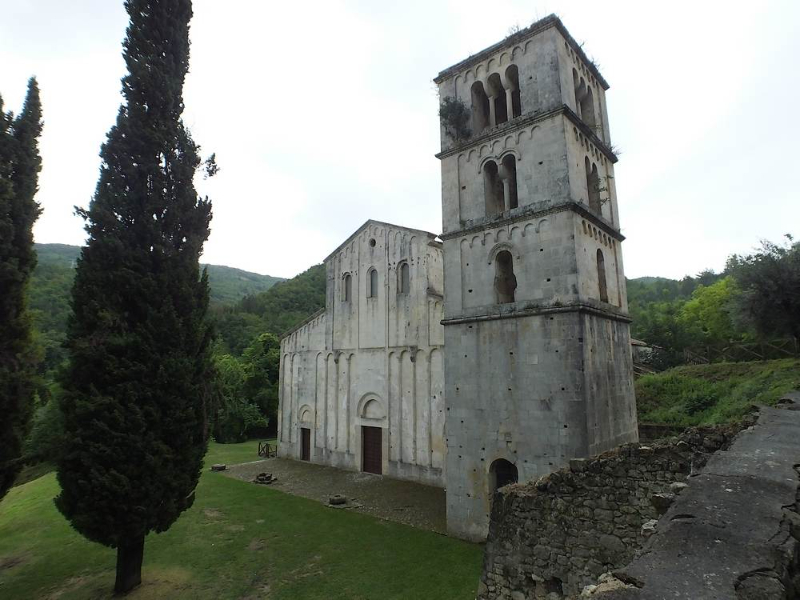 Abbey of San Liberatore a Maiella - Serramonacesca | Secret World Trip Planner