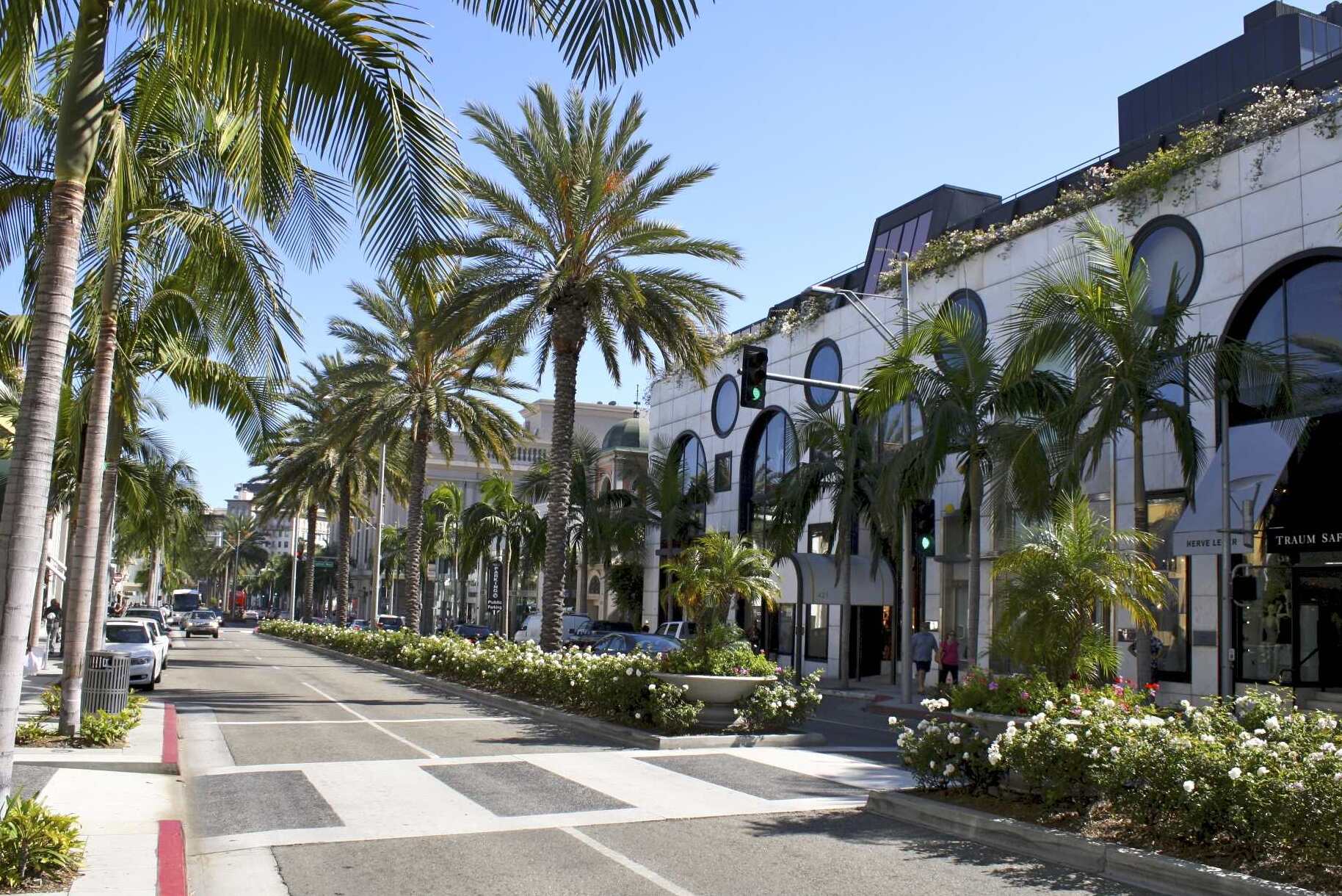 Rodeo Drive: stradă lungă de două mile în Beverly Hills - Beverly Hills | Secret World Trip Planner