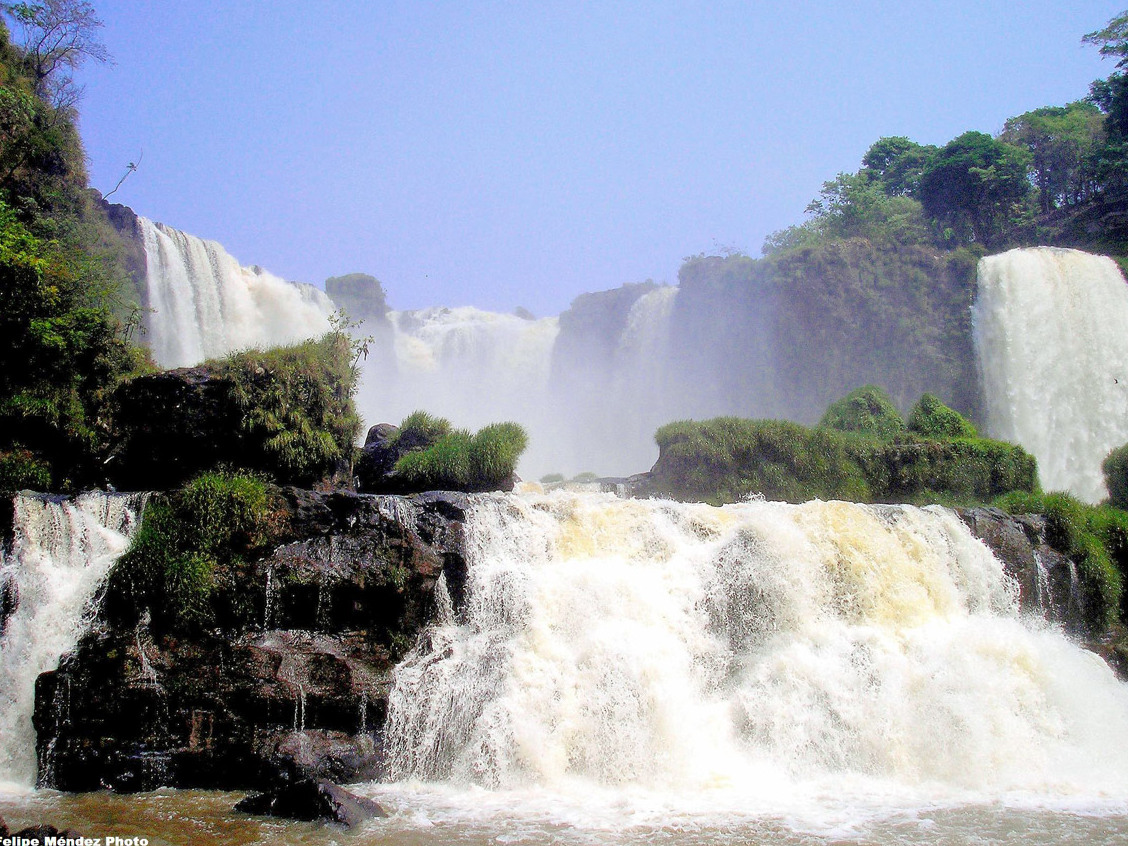 Monday Falls : des chutes d'eau impressionnantes au Paraguay — Presidente Franco