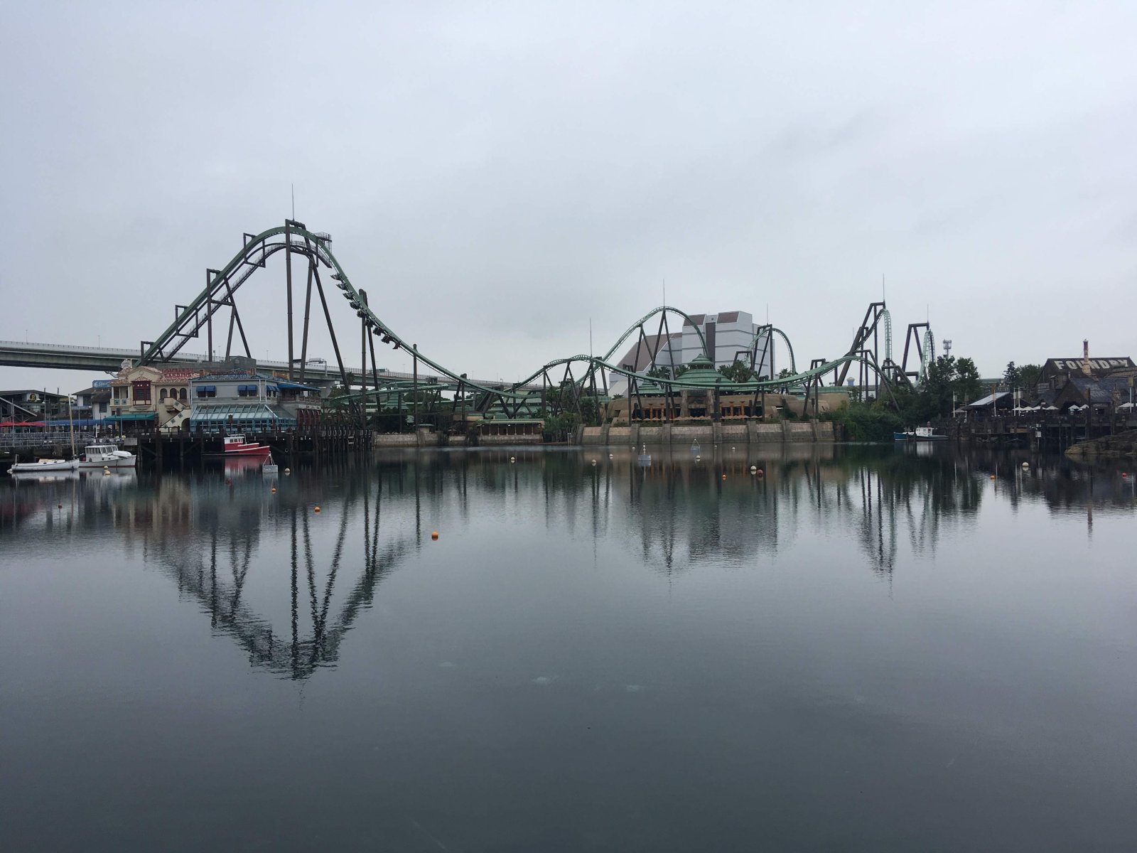 Osaka's Universal Studios theme park - ?saka-shi | Secret World Trip Planner