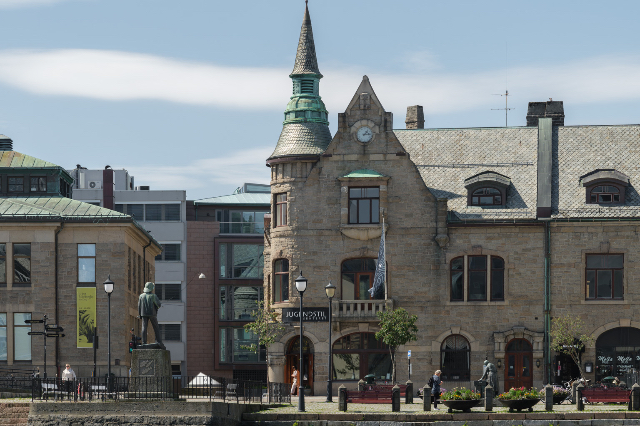 Centro Art Nouveau Center - Apotekergata 16 | Secret World Trip Planner