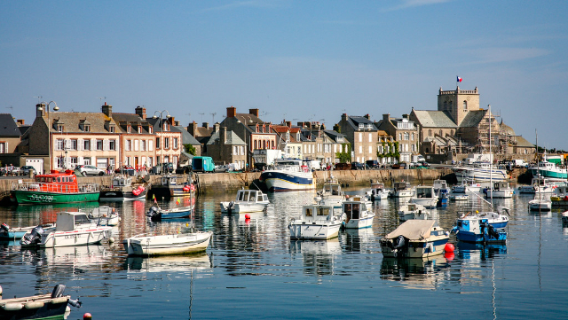 Village de Barfleur - Barfleur | Secret World Trip Planner