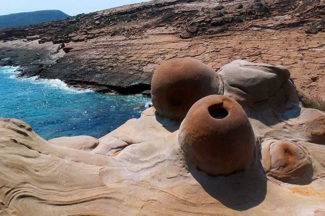 Roches volcaniques de Lemnos - Lemnos | Secret World Trip Planner