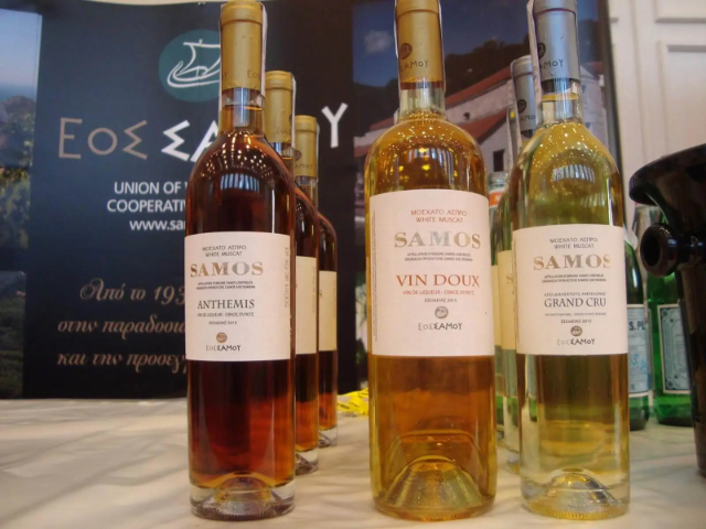 Vini di Samos - Karlovasi | Secret World Trip Planner