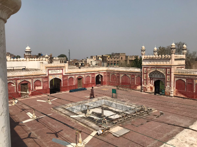 La mosquée Shahi - Chiniot | Secret World Trip Planner
