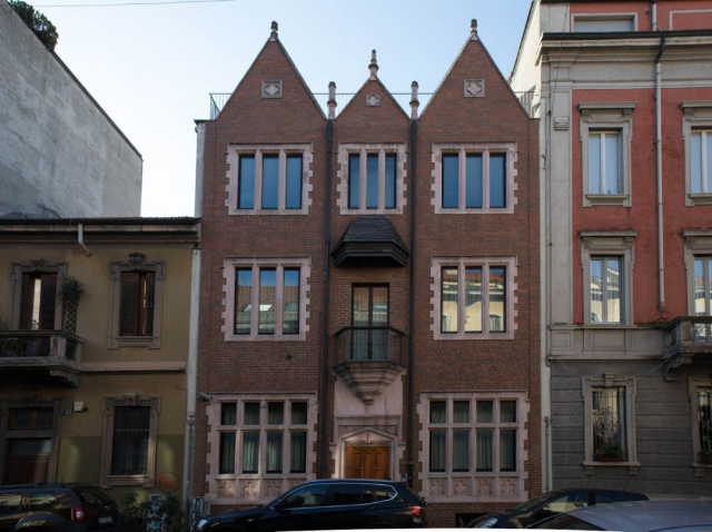 House 770 - Milano | Secret World Trip Planner