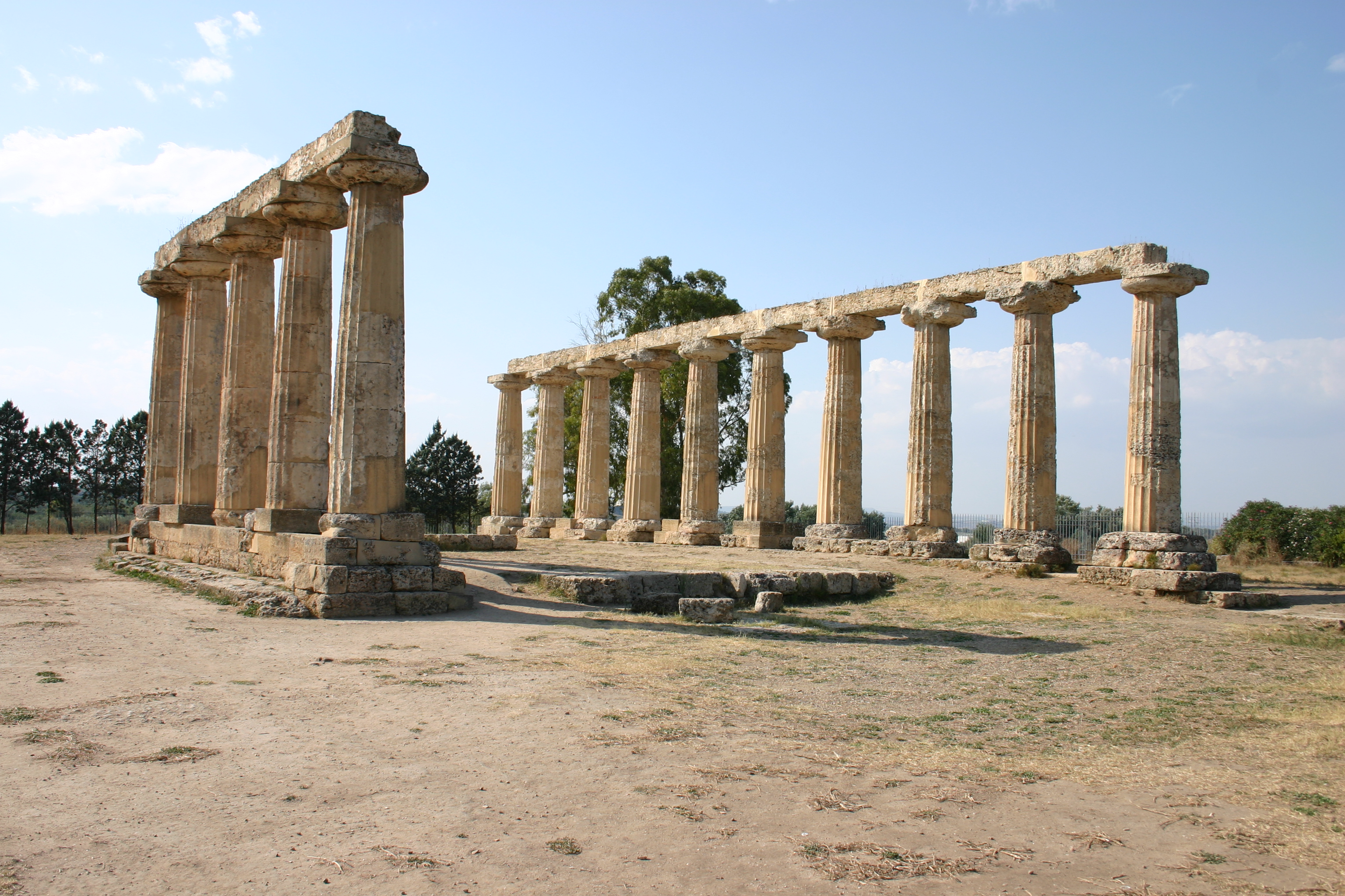 Mahai palatinoak - Metaponto | Secret World Trip Planner