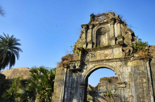 Fort de Vasai - Naigaon | Secret World Trip Planner