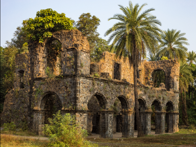 Fort de Vasai - Naigaon | Secret World Trip Planner