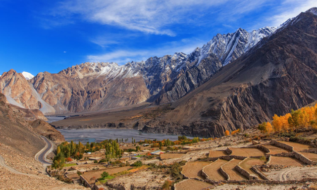 Esplorare il Gojal: la porta delle alte vette e degli antichi sentieri del Gilgit-Baltistan — Hunza Nagar