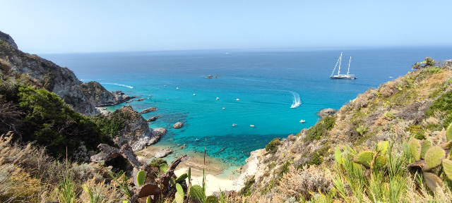 El mar de Capo Vaticano - Capo Vaticano | Secret World Trip Planner